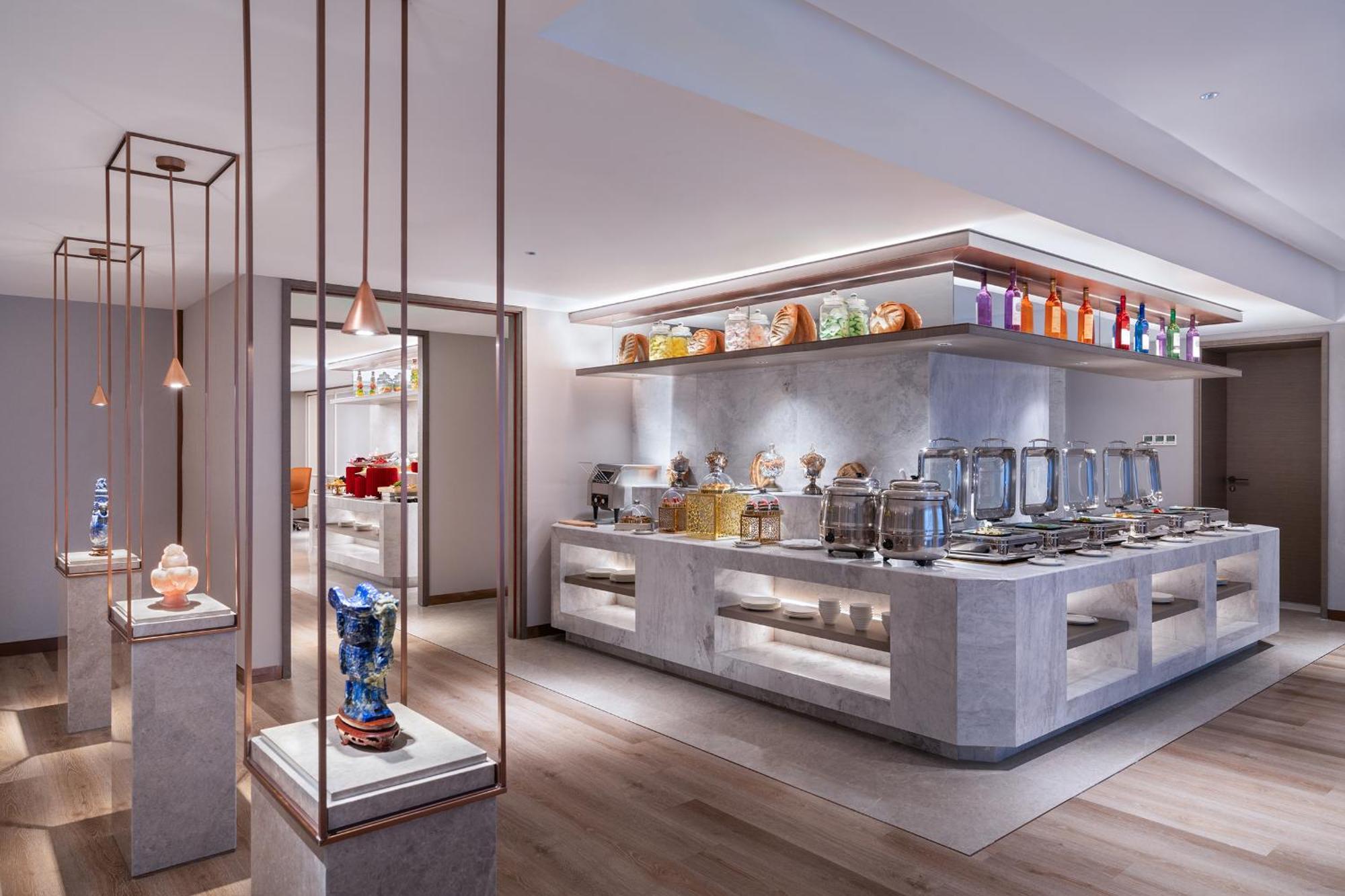 Sunworld Dynasty Hotel Beijing Wangfujing Екстериор снимка The Lounge at London Heathrow Airport