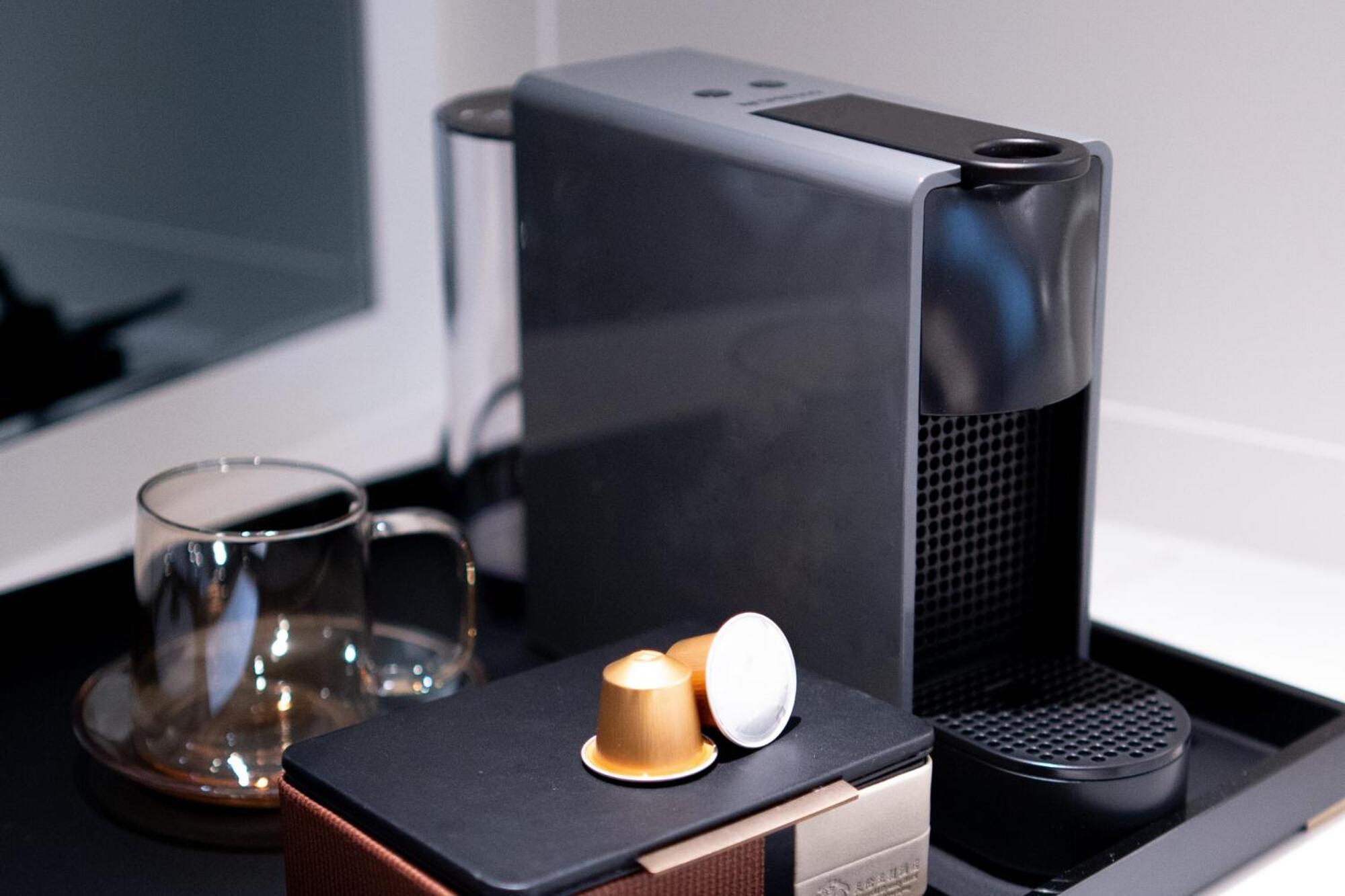Sunworld Dynasty Hotel Beijing Wangfujing Екстериор снимка A Nespresso machine